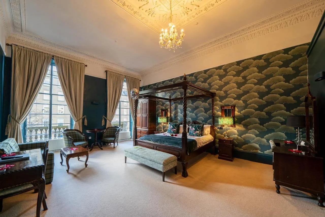 No11 Boutique Hotel & Brasserie Edinburgh