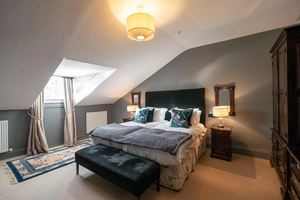 No11 Boutique Hotel & Brasserie Edinburgh